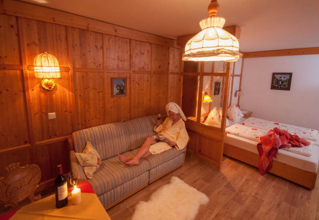 Hotel-Gasthof "Zur Muehle" Kaprun Room photo